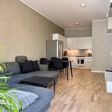 Brand-new 2025 Sunny Private Terrace - By The Sea Apartment Bergen